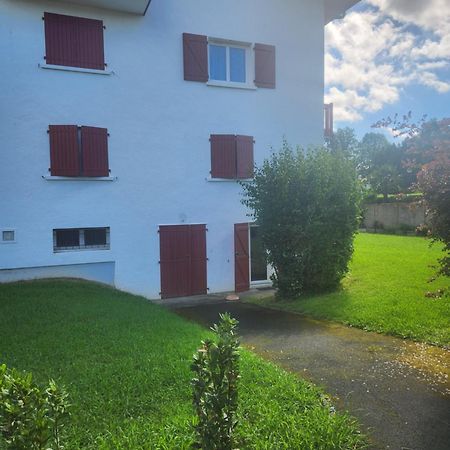 Studio Sur Les Fleuristes Cambo-les-Bains Exteriör bild